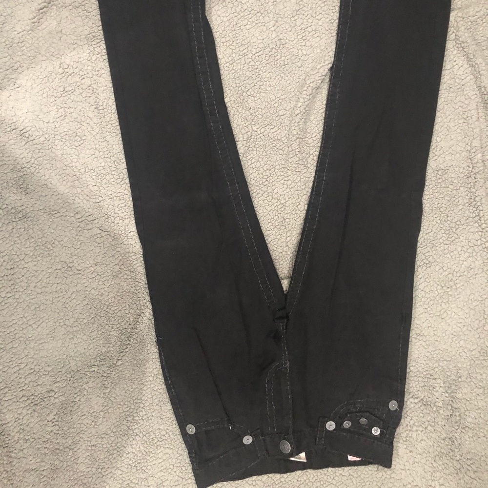 Men’s used true religion jeans 34x32